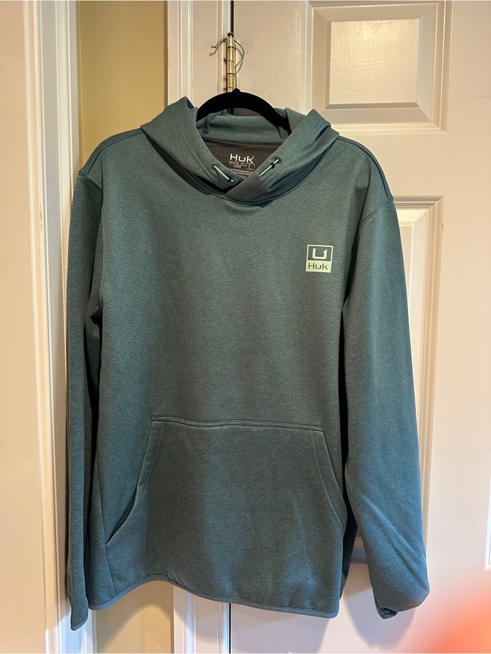 Huk Coldfront+ Performance Fishing Hoodie Gray Green Men’s Large NWT